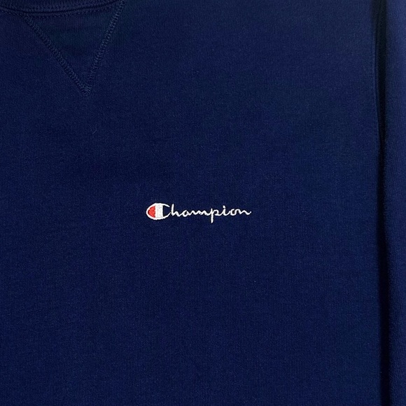Vintage 90s Champion 95% cotton navy blue logo crewneck sweatshirt women medium - Picture 3 of 5